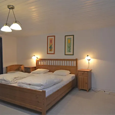 Cozy In Hildfeld With Private Garden Holiday home Winterberg