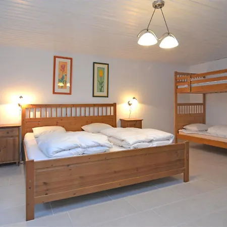 Holiday home Cozy In Hildfeld With Private Garden *