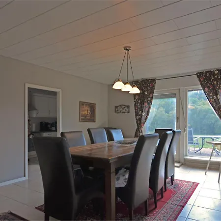 Cozy In Hildfeld With Private Garden Holiday home